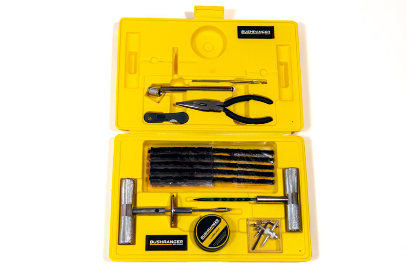 VTK - Kit de herramientas para vehículo con diez herramientas varias