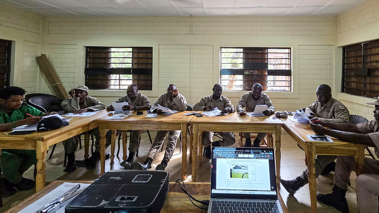 Formation à l'entretien du Toyota Land Cruiser Série 70